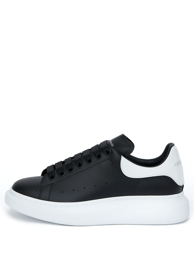 Alexander McQueen - Black and White