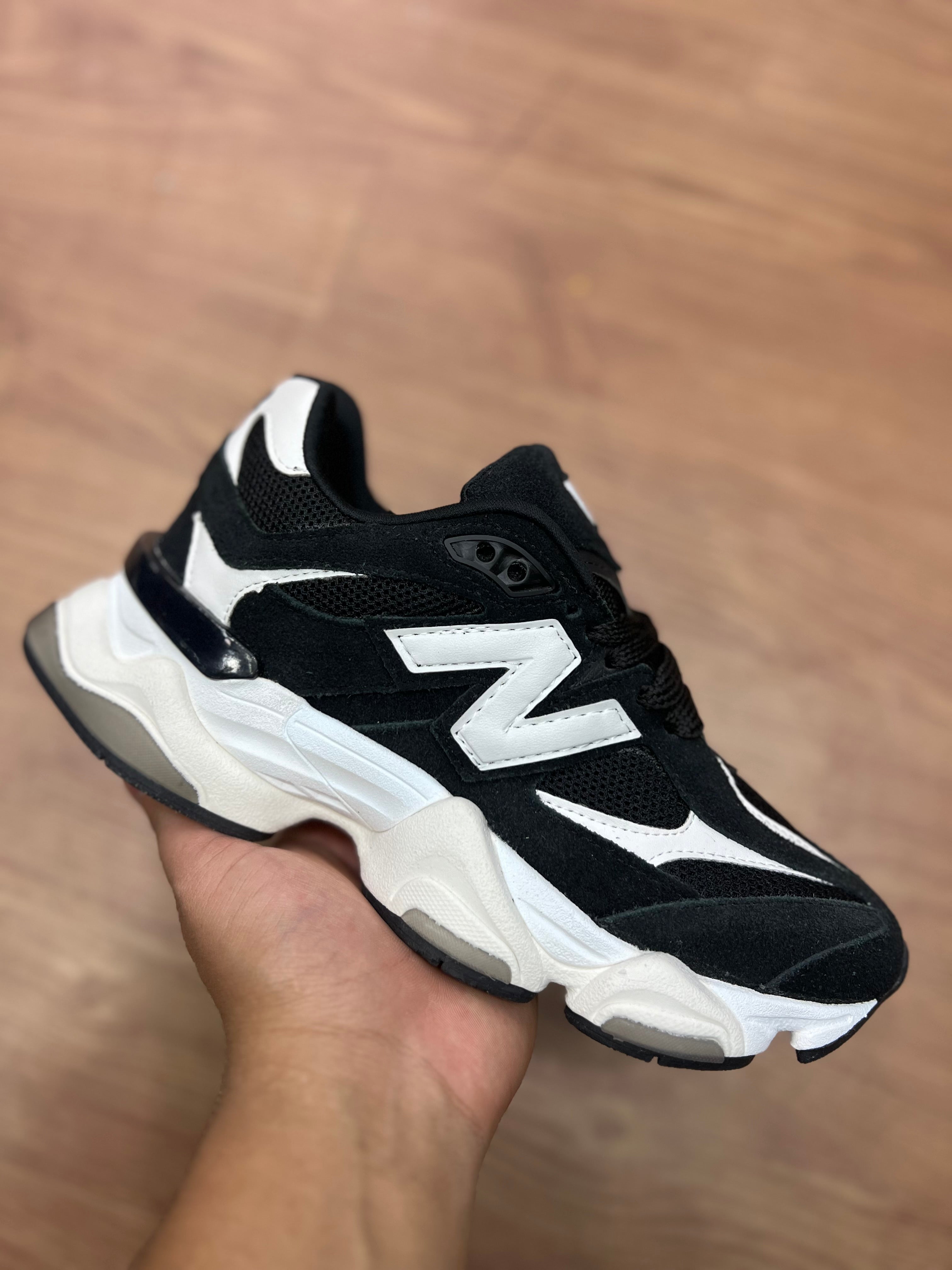 NB 9060 Black White