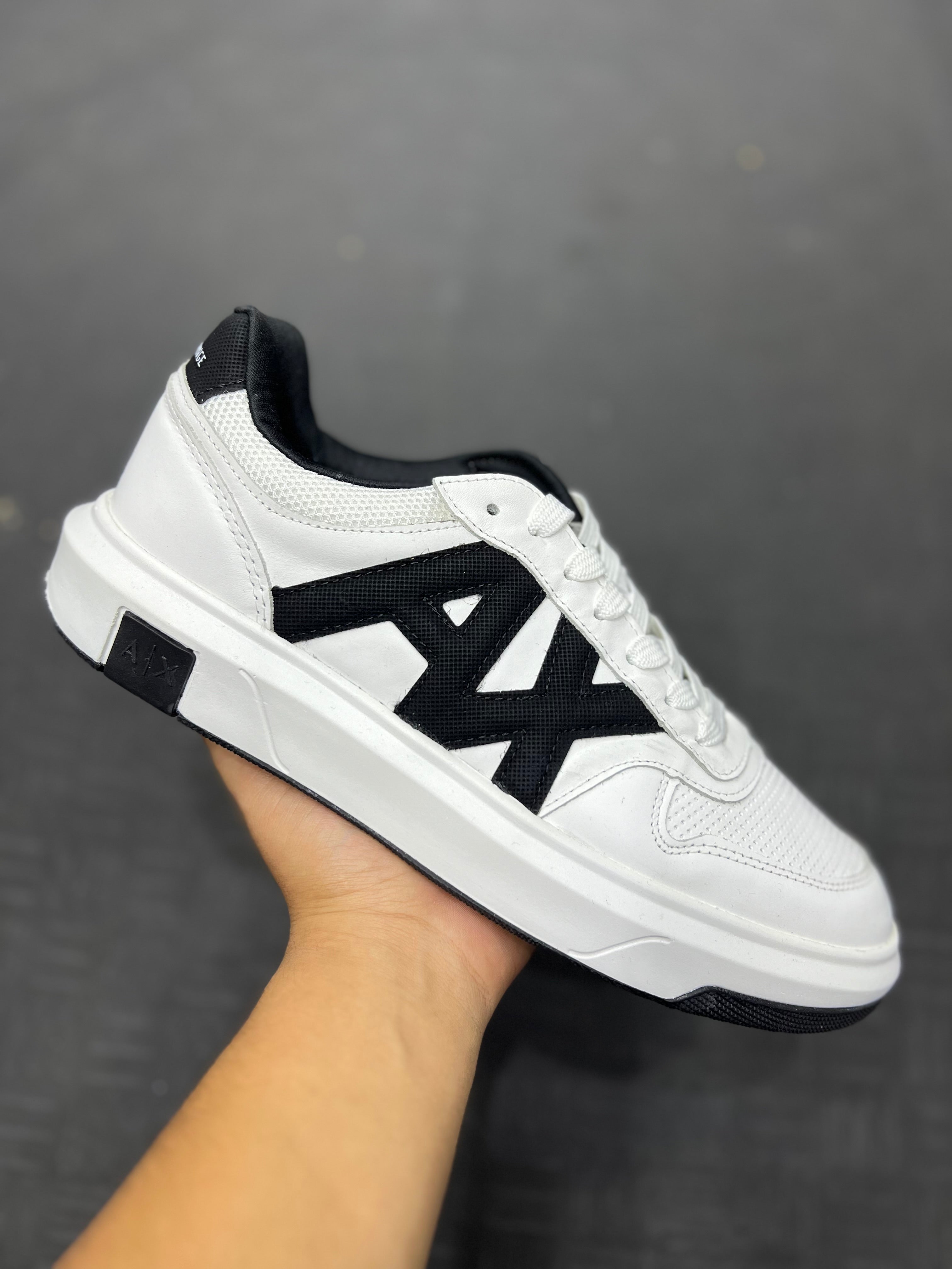 Armani AX - White black