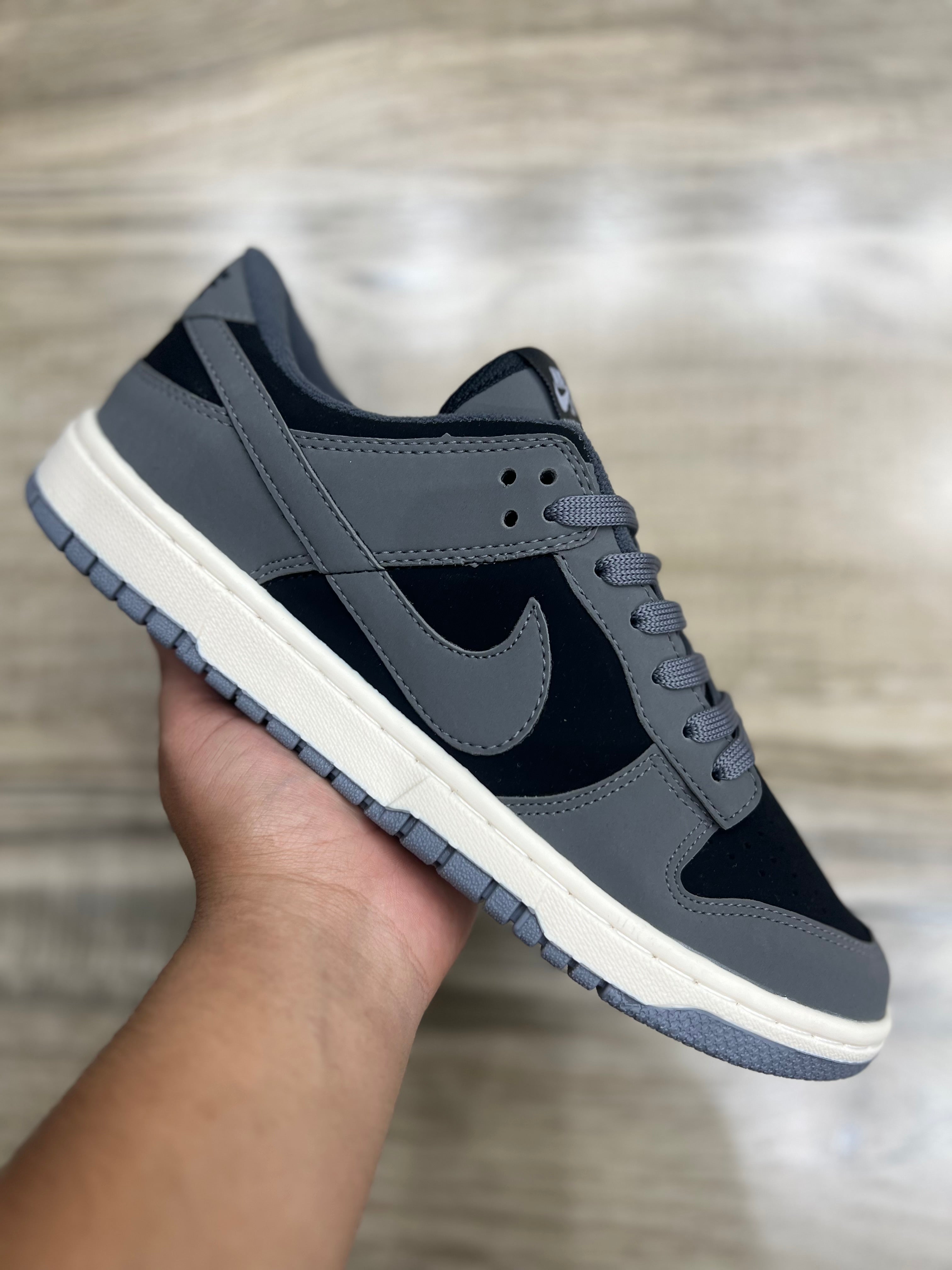 Dunk Low